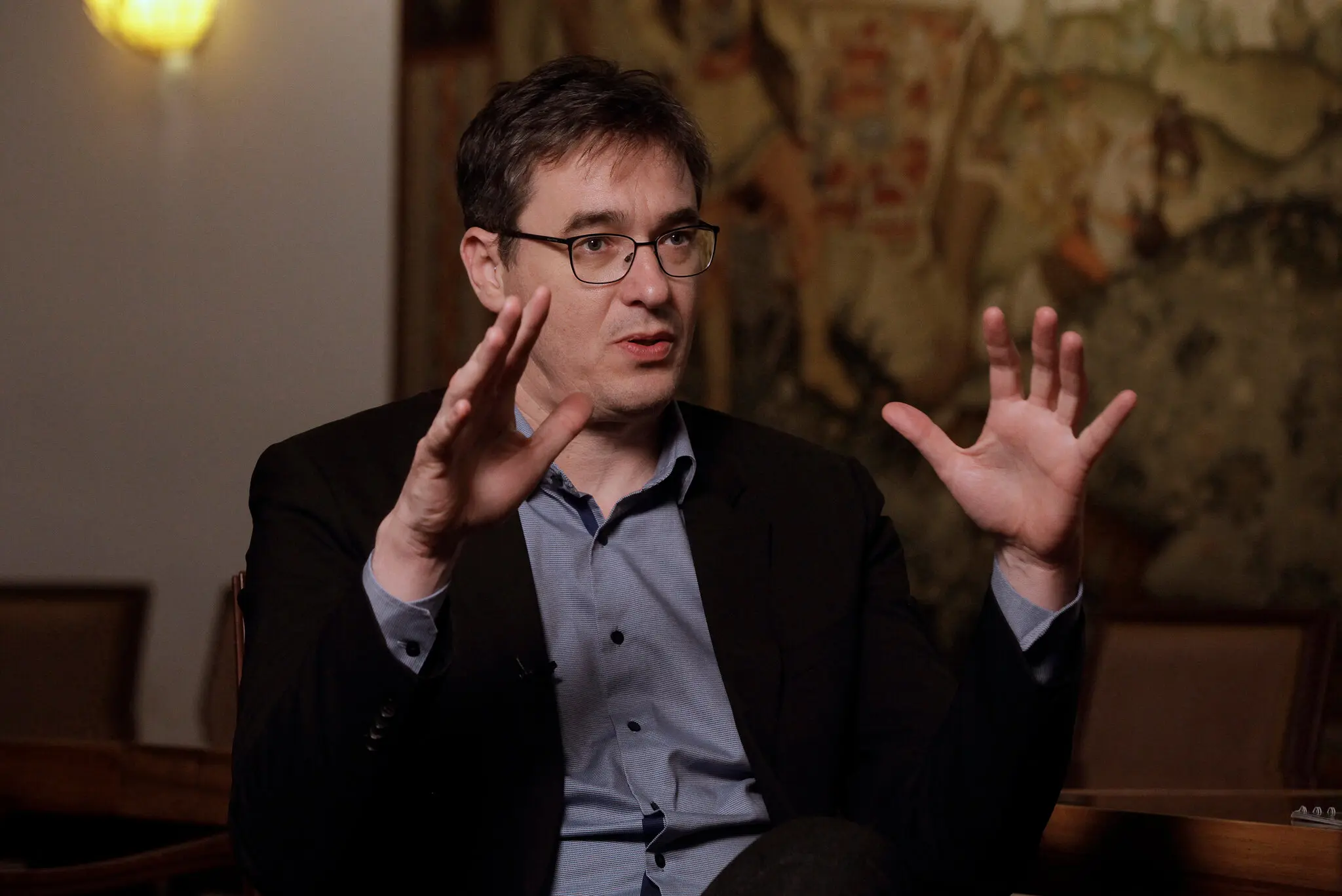 «Вони самі себе загнали в пастку, намагаючись заборонити те, що заборонити не можна», – сказав мер Будапешта Гергей Карачонь.